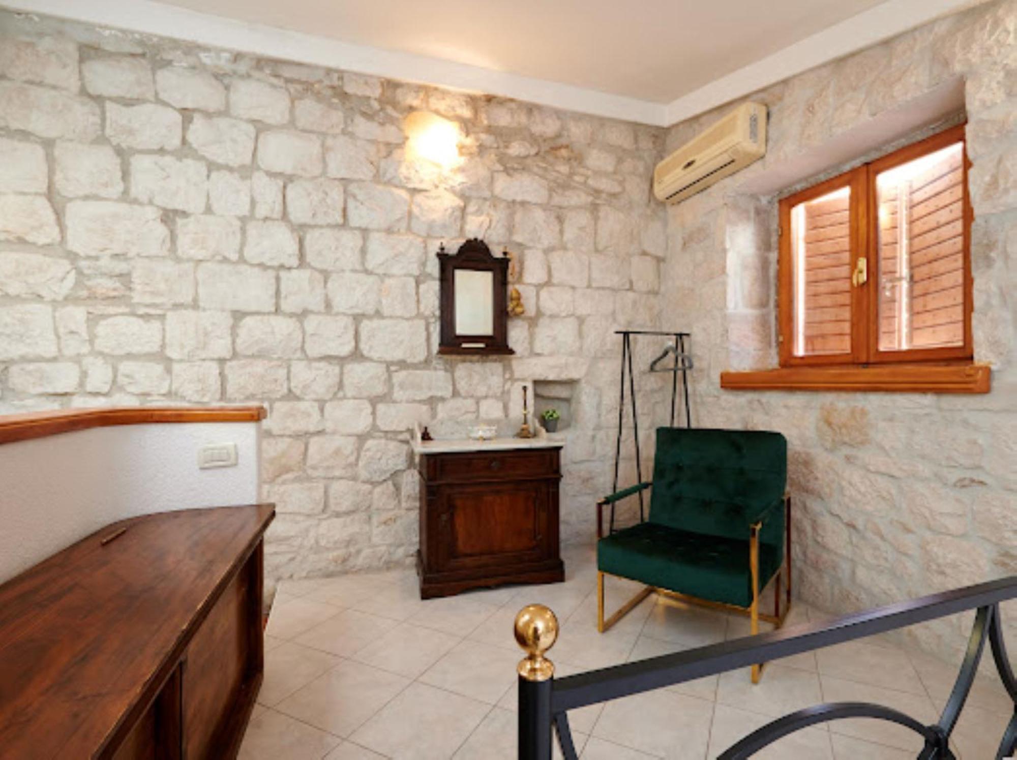 Guesthouse Ana Trogir Old Town Exterior foto
