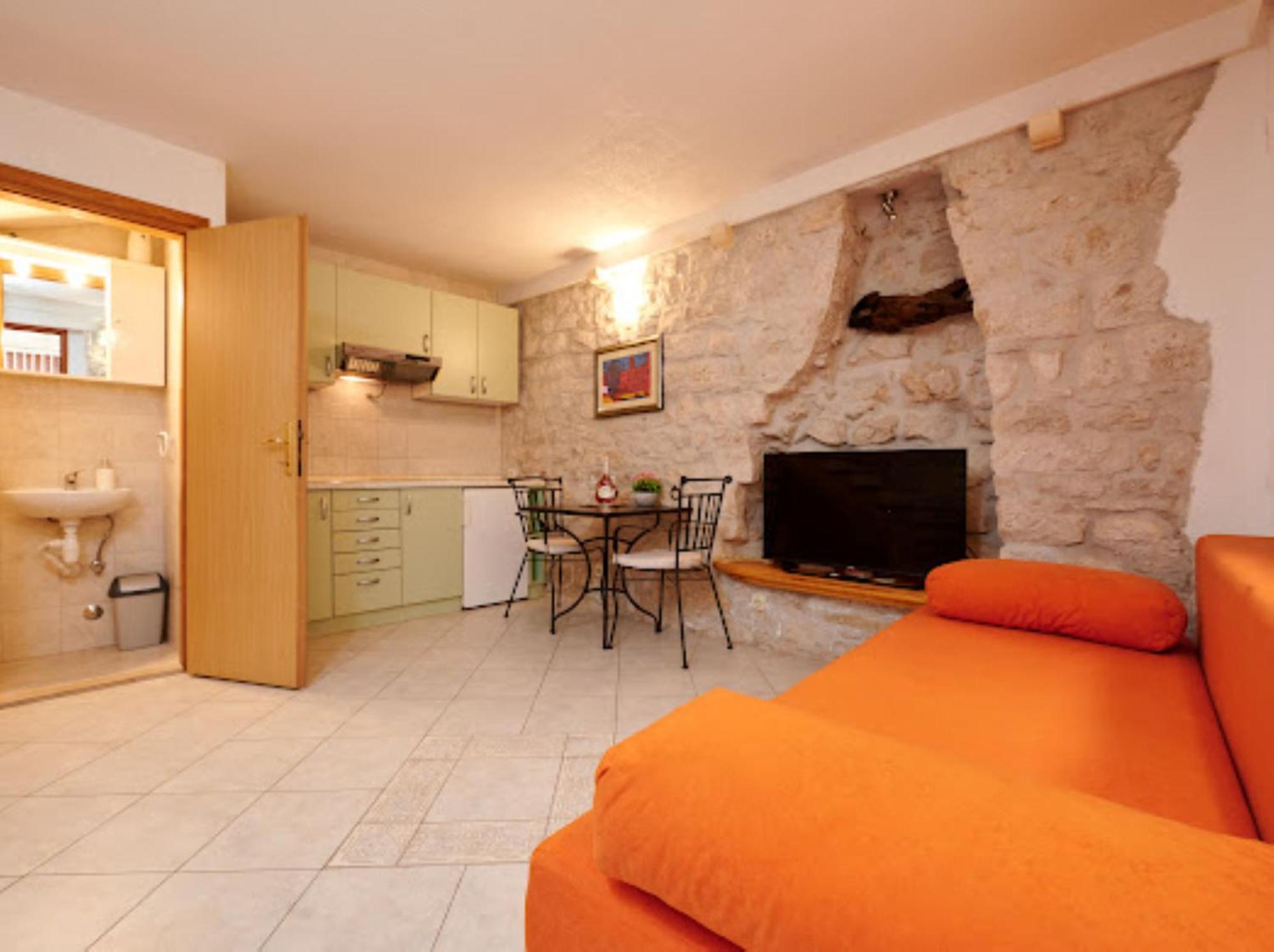 Guesthouse Ana Trogir Old Town Zimmer foto
